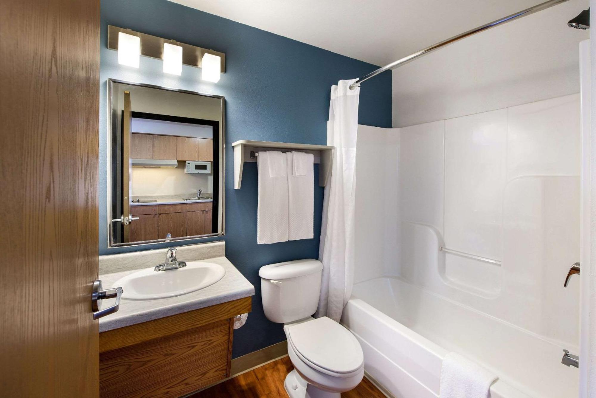 Groveport Woodspring Suites Columbus Southeast מראה חיצוני תמונה